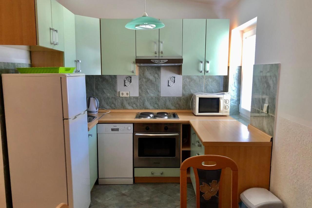 Villa Latina With 6 Apartments And A Shared Pool Вир Экстерьер фото