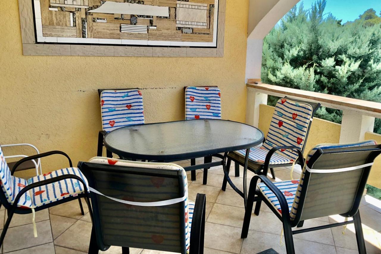 Villa Latina With 6 Apartments And A Shared Pool Вир Экстерьер фото