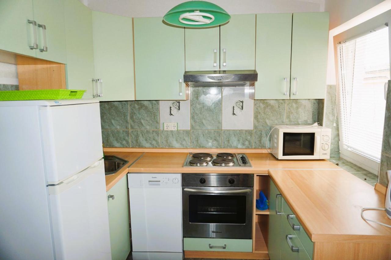 Villa Latina With 6 Apartments And A Shared Pool Вир Экстерьер фото