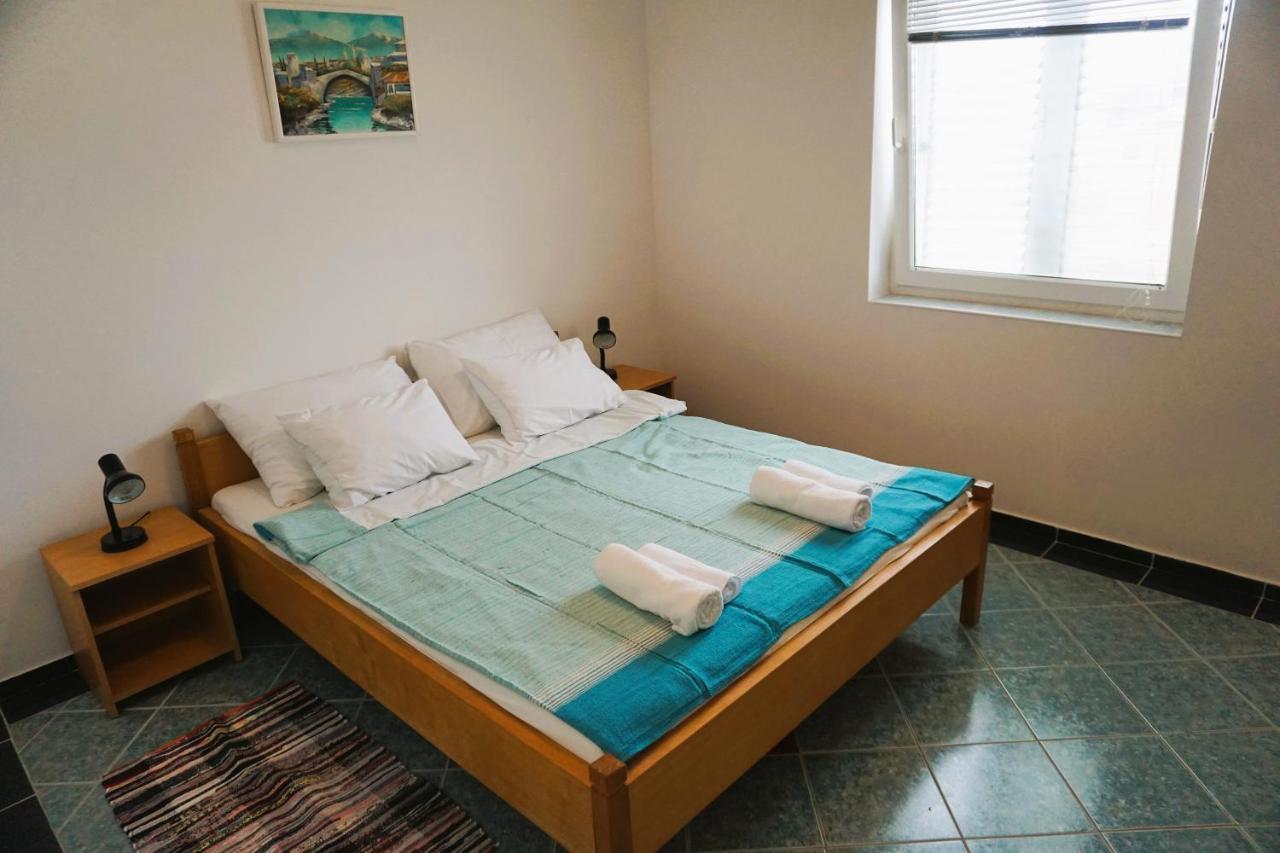 Villa Latina With 6 Apartments And A Shared Pool Вир Экстерьер фото