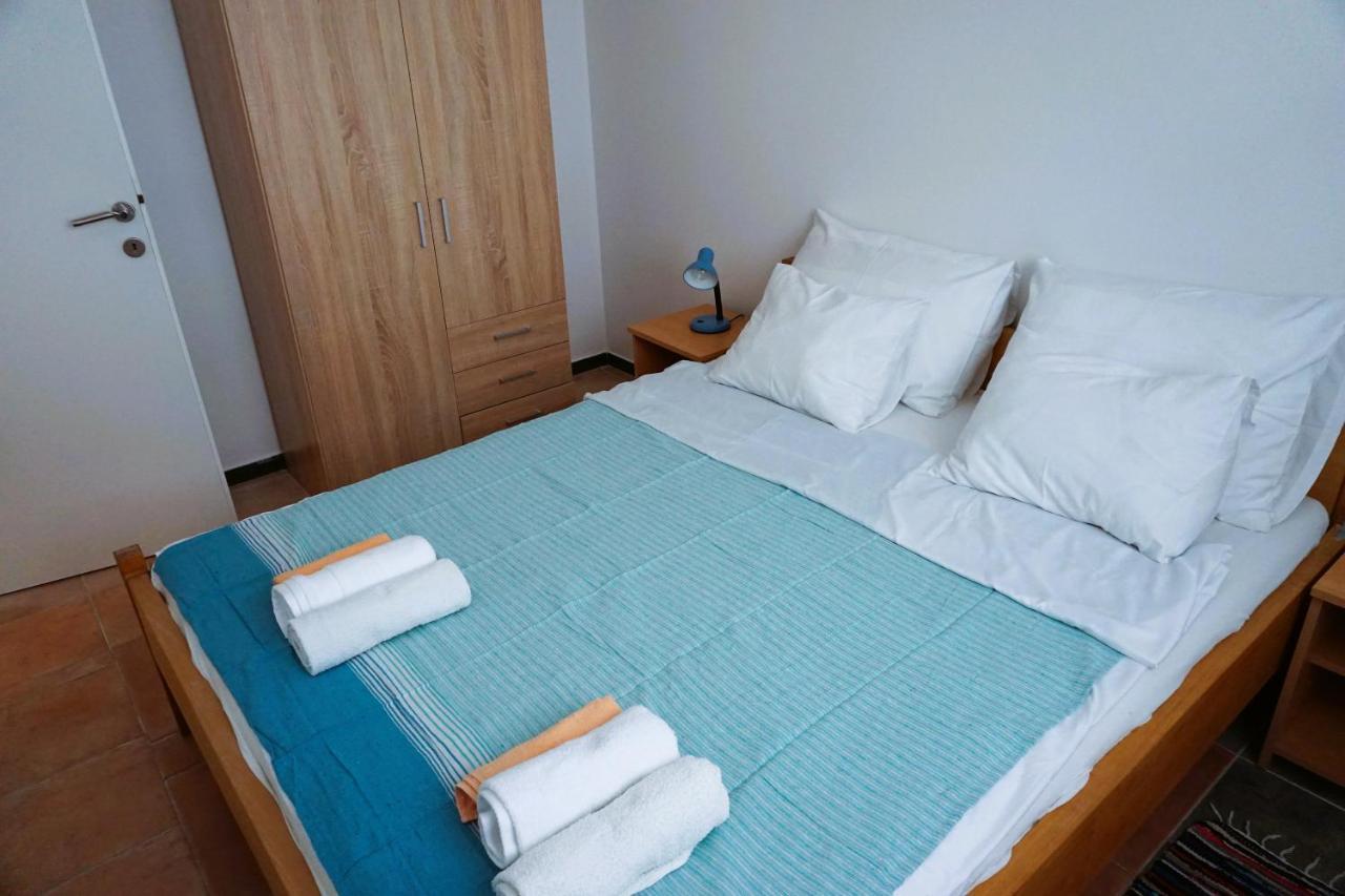 Villa Latina With 6 Apartments And A Shared Pool Вир Экстерьер фото